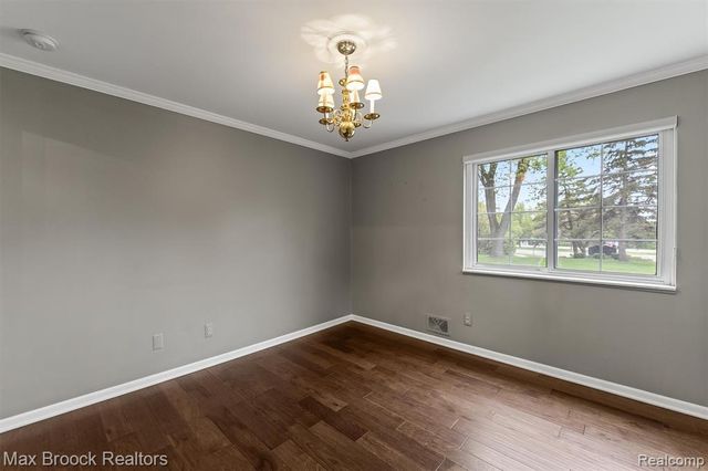 42266 Woodward Avenue A 1, Bloomfield Hills, MI 48304