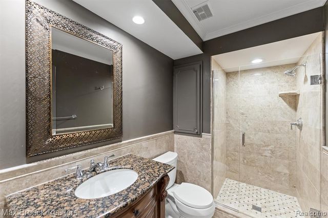 42266 Woodward Avenue A 1, Bloomfield Hills, MI 48304