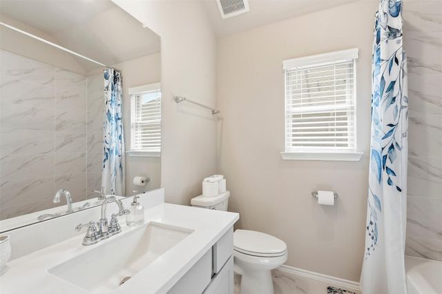 10526 Cabot Trail, Iowa Colony, TX 77583