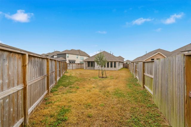10526 Cabot Trail, Iowa Colony, TX 77583