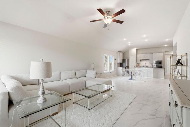 10526 Cabot Trail, Iowa Colony, TX 77583