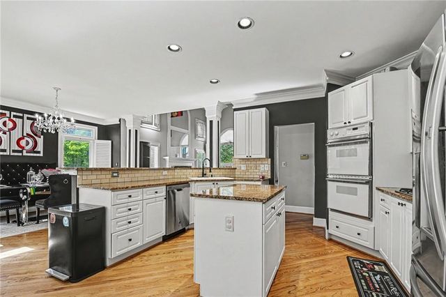 1033 Spalding Club Court, Atlanta, GA 30338