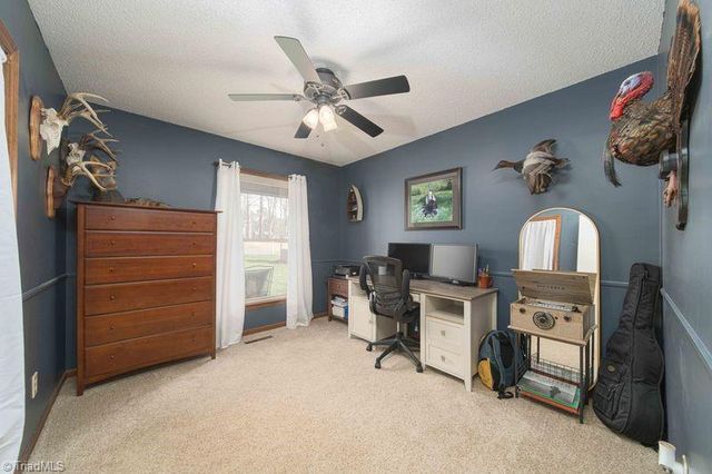 6148 Brinkley Park Drive, Belews Creek, NC 27009