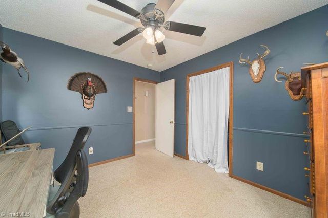 6148 Brinkley Park Drive, Belews Creek, NC 27009