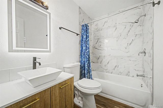 9340 W 49th Avenue 205, Wheat Ridge, CO 80033