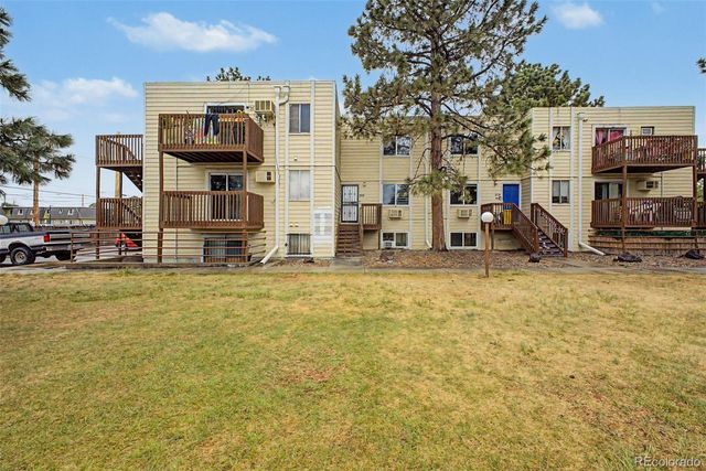 9340 W 49th Avenue 205, Wheat Ridge, CO 80033