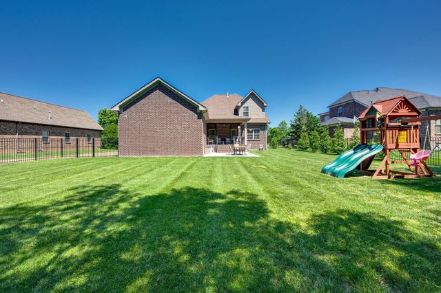 1241 Plumeria Pl, Nolensville, TN 37135