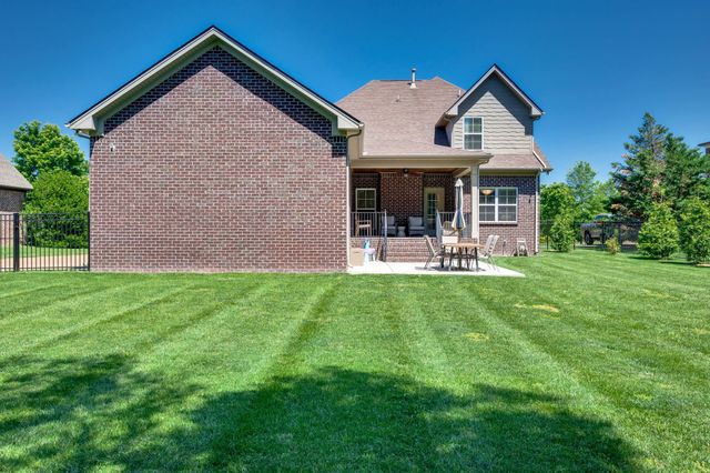 1241 Plumeria Pl, Nolensville, TN 37135