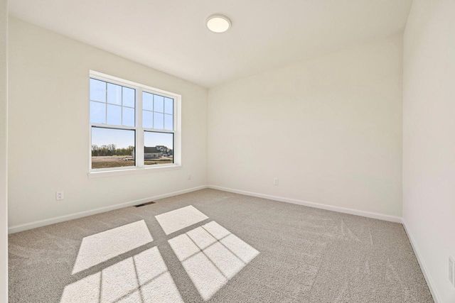 447 Sandstone STREET, Slinger, WI 53086