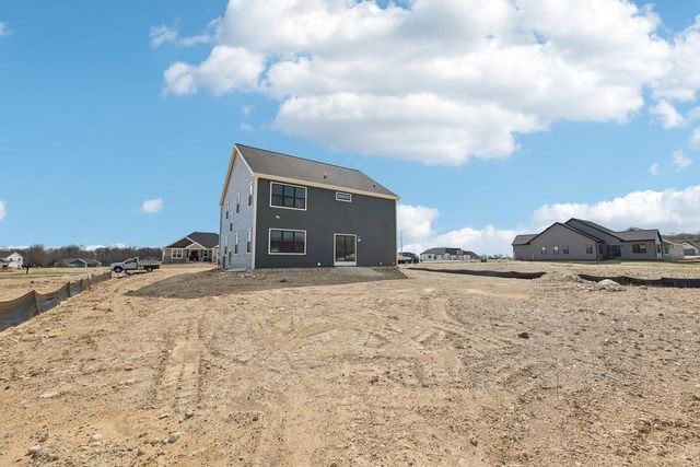 447 Sandstone STREET, Slinger, WI 53086
