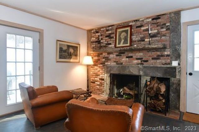 23 Painter Hill Road, Roxbury, CT 06783