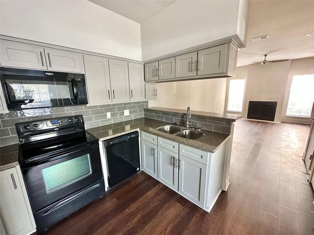 2626 Holly Hall Street 102, Houston, TX 77054