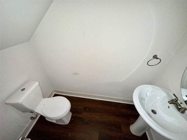 2626 Holly Hall Street 102, Houston, TX 77054