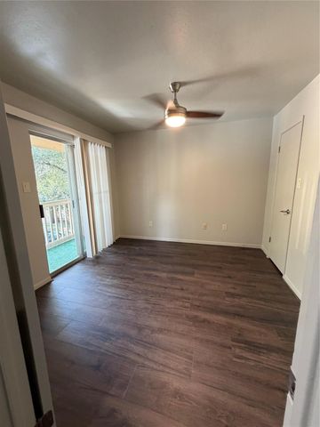 2626 Holly Hall Street 102, Houston, TX 77054