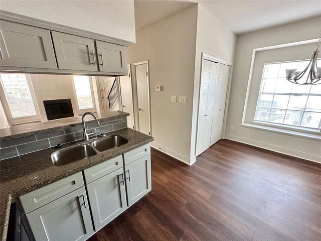 2626 Holly Hall Street 102, Houston, TX 77054