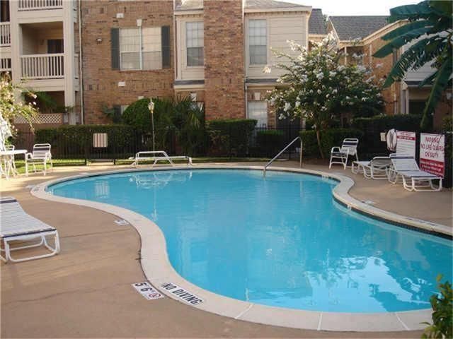 2626 Holly Hall Street 102, Houston, TX 77054