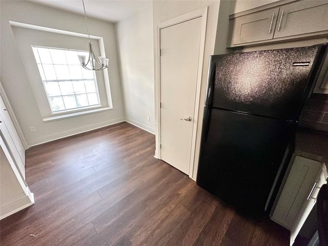 2626 Holly Hall Street 102, Houston, TX 77054