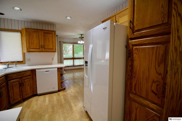 4604 Ridgeway Road, Omaha, NE 68134