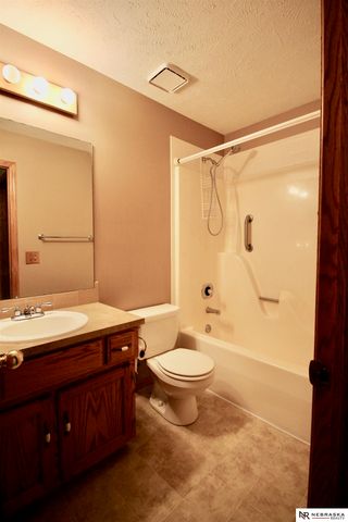 4604 Ridgeway Road, Omaha, NE 68134