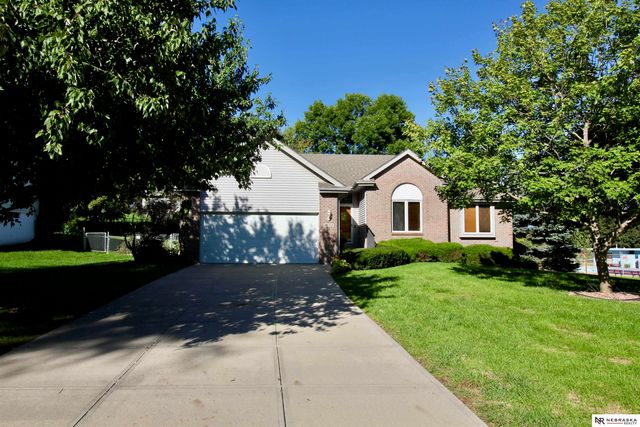 4604 Ridgeway Road, Omaha, NE 68134