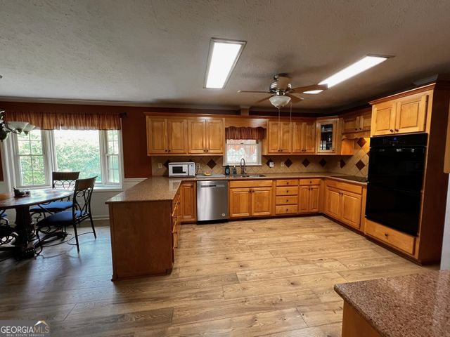 105 Olympia Drive, Thomaston, GA 30286