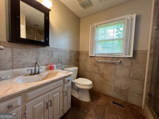 105 Olympia Drive, Thomaston, GA 30286
