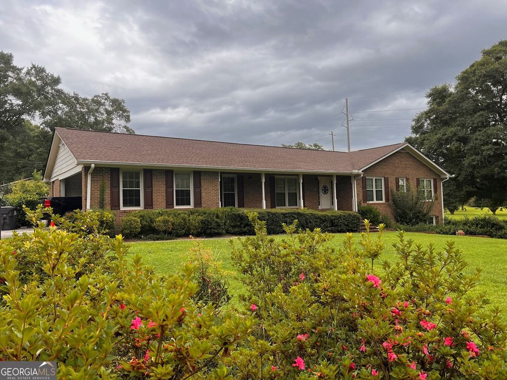 105 Olympia Drive, Thomaston, GA 30286