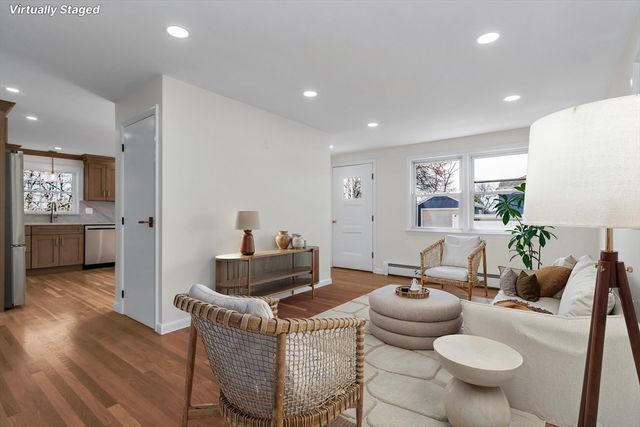 5 Lafayette Avenue, Lawrence, MA 01843