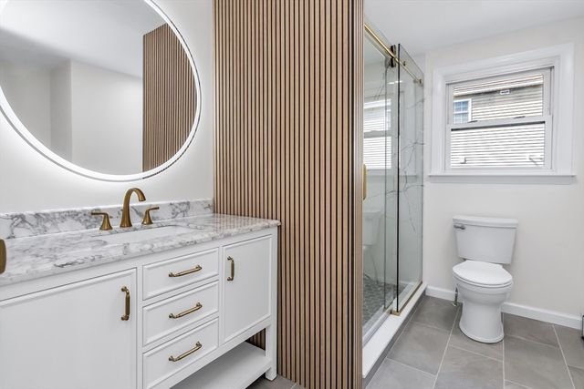 5 Lafayette Avenue, Lawrence, MA 01843