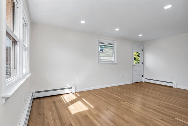 5 Lafayette Avenue, Lawrence, MA 01843