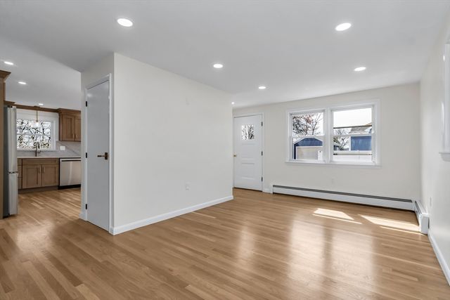 5 Lafayette Avenue, Lawrence, MA 01843