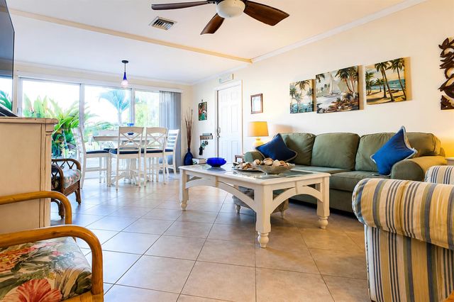 3541 NE Ocean Boulevard NE 15, Hutchinson Island, FL 34957