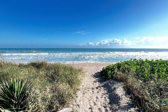 3541 NE Ocean Boulevard NE 15, Hutchinson Island, FL 34957