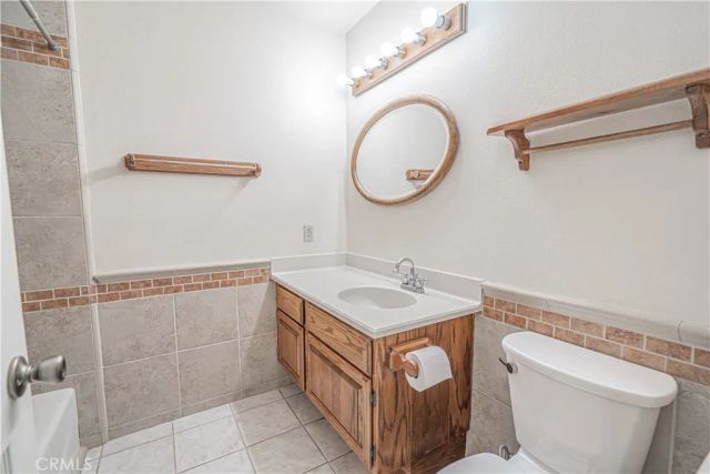 23540 Via Amado, Valencia, CA 91355