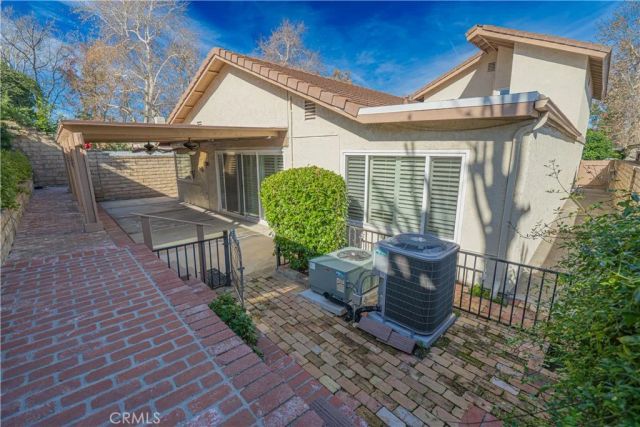 23540 Via Amado, Valencia, CA 91355