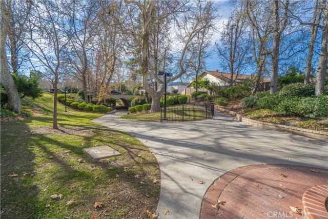 23540 Via Amado, Valencia, CA 91355