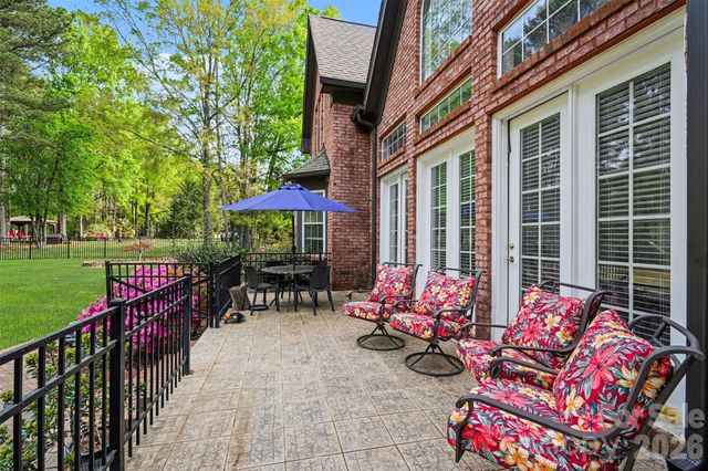 14515 Davis Trace Drive, Mint Hill, NC 28227