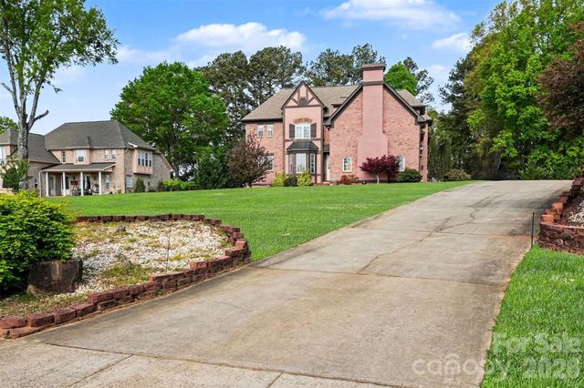 14515 Davis Trace Drive, Mint Hill, NC 28227