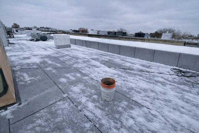 1679 Gates Avenue, Ridgewood, NY 11385