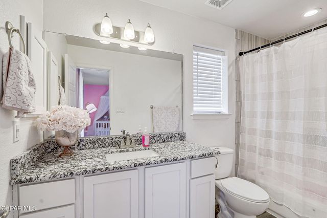 13847 Alamito Creek Avenue, Clint, TX 79836