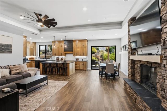 29800 Redwood Drive, Canyon Lake, CA 92587