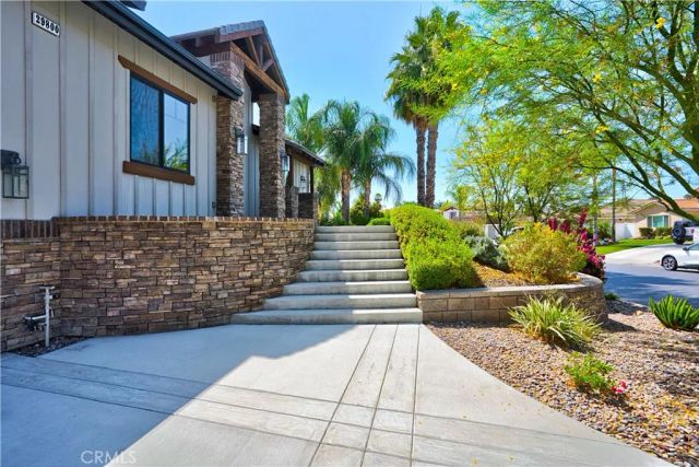 29800 Redwood Drive, Canyon Lake, CA 92587
