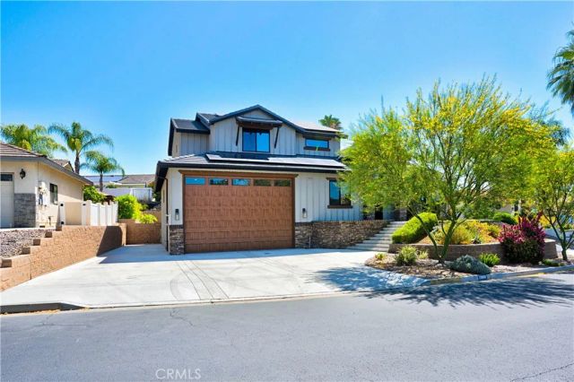 29800 Redwood Drive, Canyon Lake, CA 92587