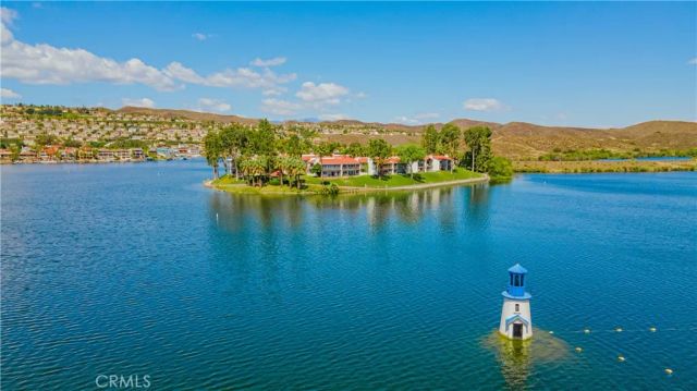 29800 Redwood Drive, Canyon Lake, CA 92587