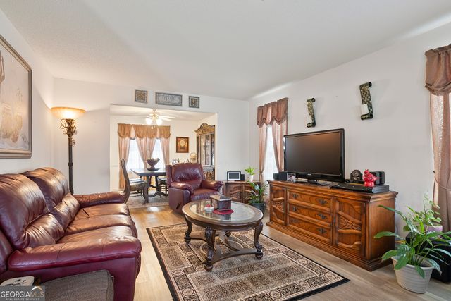 3405 Spring Chase Lane, Ellenwood, GA 30294