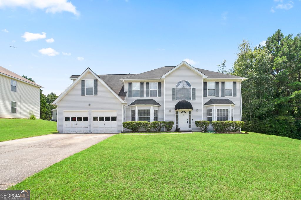 3405 Spring Chase Lane, Ellenwood, GA 30294