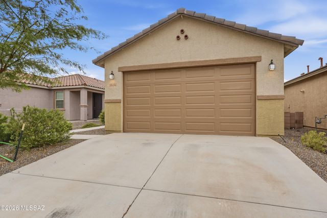 10494 W Waveland Drive, Marana, AZ 85653