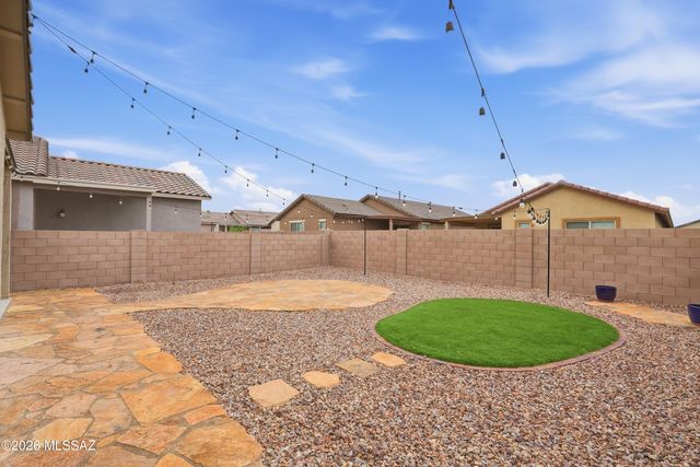 10494 W Waveland Drive, Marana, AZ 85653