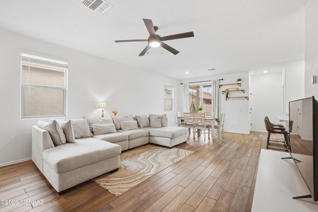 10494 W Waveland Drive, Marana, AZ 85653