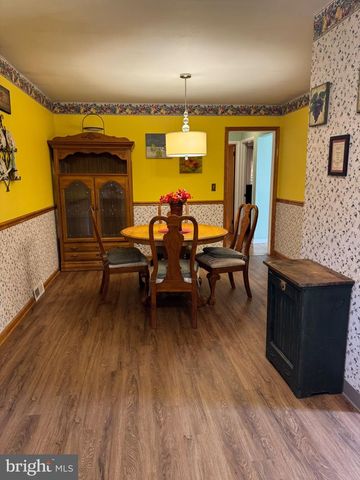 613 WALLACE AVE, Roebling, NJ 08554